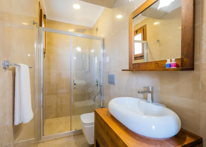 Ada * フェティエ